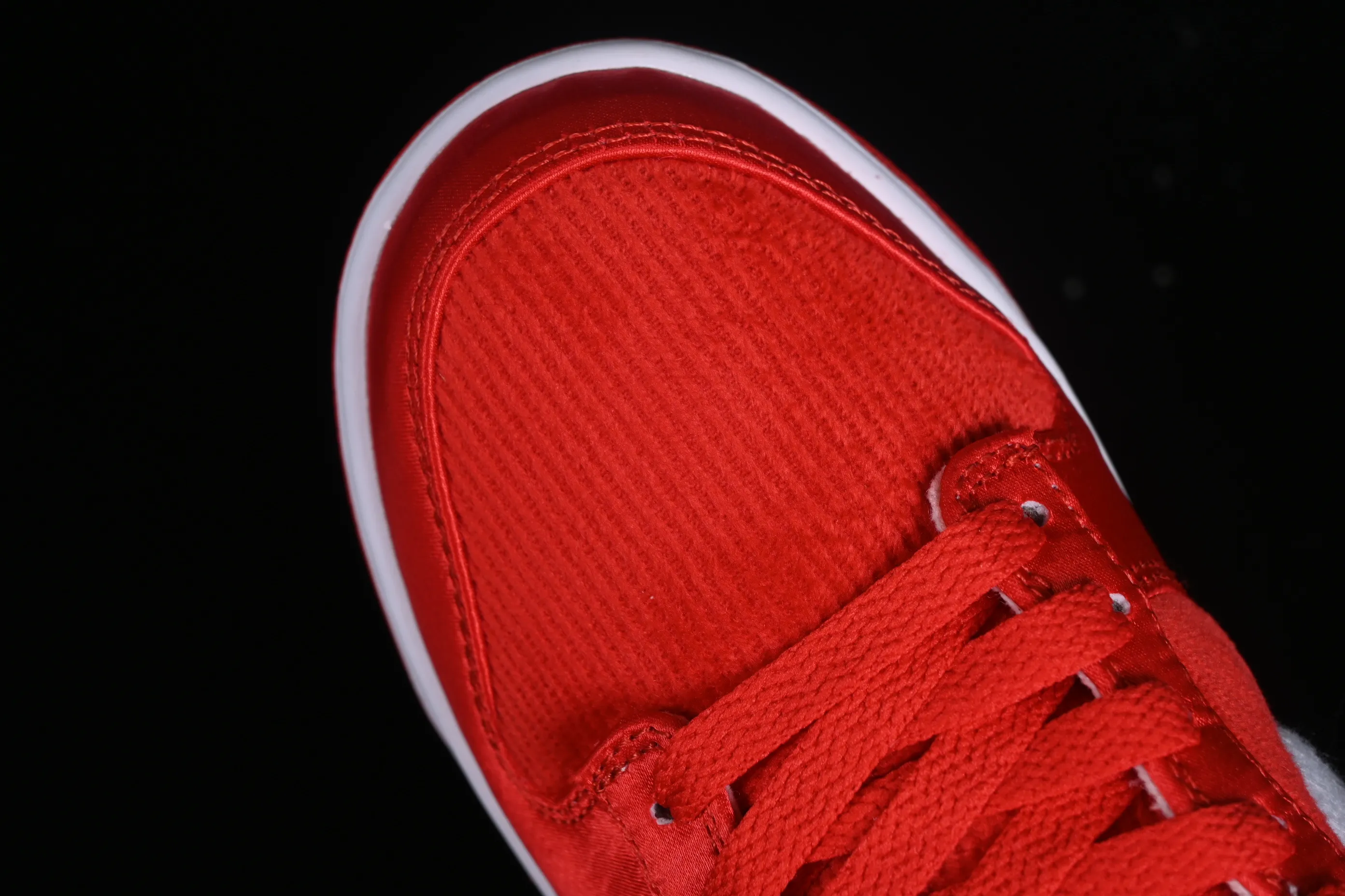 All categories Nk SB Dunk series Nk SB Dunk Low low-top sneakers Nk Dunk Low GS "Valentine’s Day" new Valentine’s Day color SB low-top casual sneakers FZ3548-612
